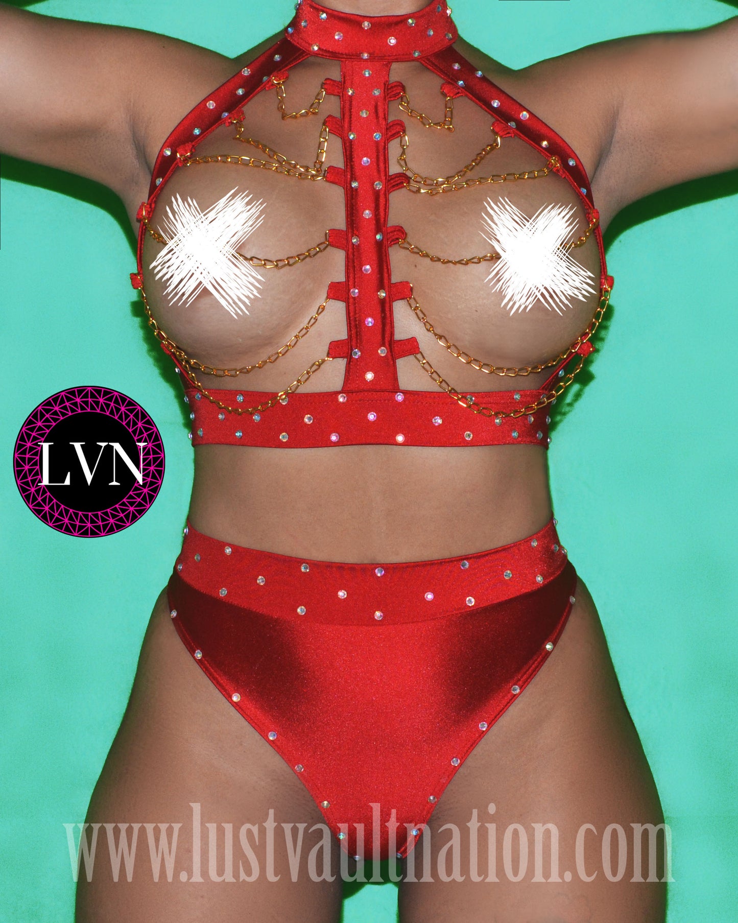 Stripper Outfits: Chain Bra Top and High Waist Thong Bottom for Exotic Dancewear